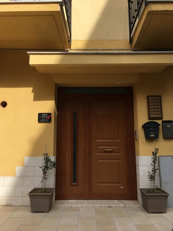 B&B A Due Passi San Giovanni Gemini Εξωτερικό φωτογραφία